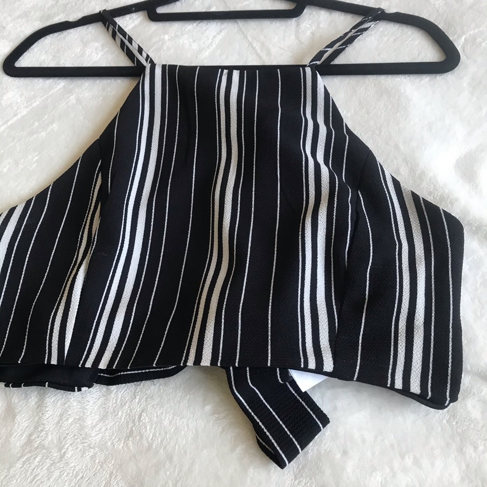 Beautiful top new